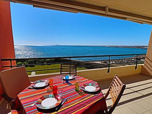 Appartement confortable 35m² avec terrasse et WIFI à Sète, 2 étoiles - FR-1-472A-163