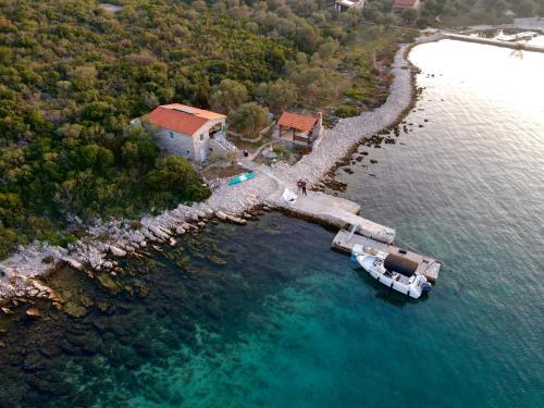 Seafront 3-bedroom Robinson House Joyce – Photos 2
