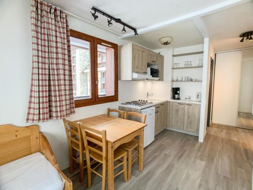 Appartement spacieux ski aux pieds avec balcon pour 6 personnes