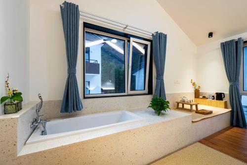 Fotografie z fotogalerie ubytování Starstay Wuling Mountain B&B v destinaci Xinglong