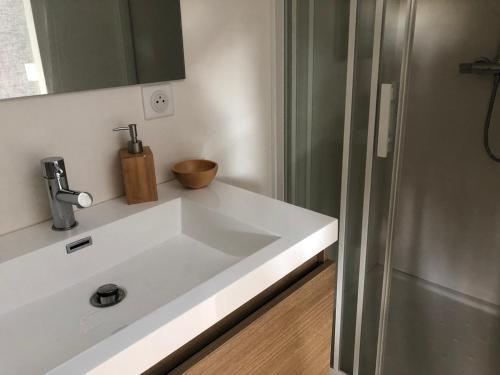 Koupelna v ubytování Chambre d’hôtes Pyla sur Mer