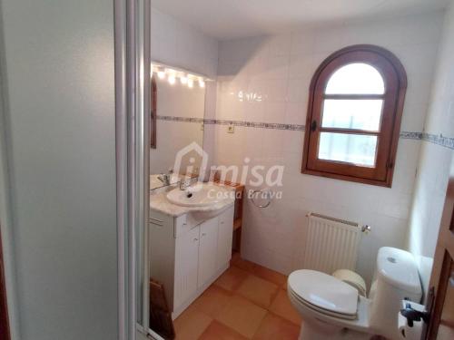 Ένα μπάνιο στο Casa Bellota
