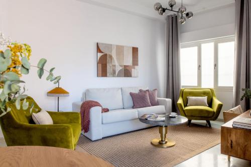 Posedenie v ubytovaní Suites Maestranza - Puerta del Arenal by Magno Apartments