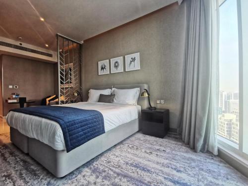 Vacay Lettings – Waterfront Studio with great Dubai Canal view