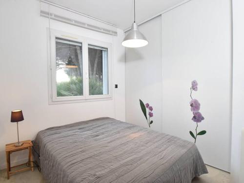 Postel nebo postele na pokoji v ubytování Maison Saint-Laurent-d'Aigouze, 5 pièces, 8 personnes - FR-1-717-19
