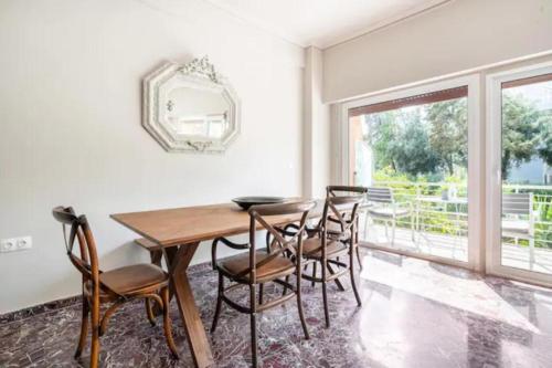 Flisvos Marina refurbished apartment