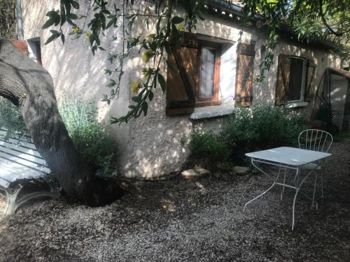 Photo de la galerie de l'établissement Studio mitoyen / 2 personnes, à Hyères