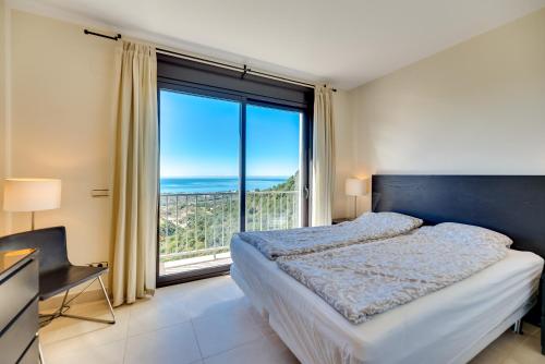Posteľ alebo postele v izbe v ubytovaní Marbella Luxury Penthouse