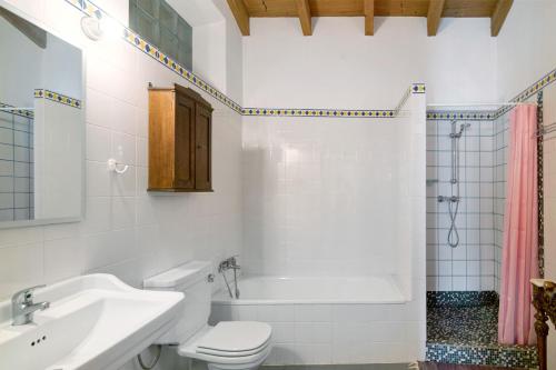 Ένα μπάνιο στο Casa Sintra