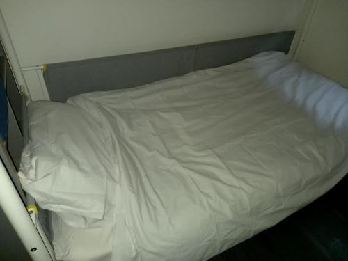 Byron View Houseにあるベッド