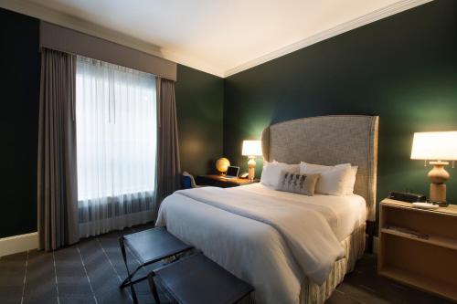 Sentinel Hotel Image