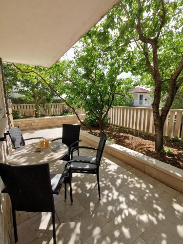 Villa Ruža 30m from the beach