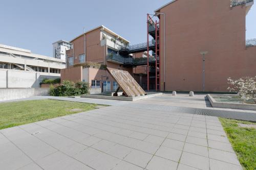 GuestHost - Industrial Design Apt near M4 Tolstoj