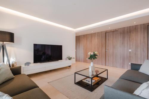 Penthouse - Royal Banus