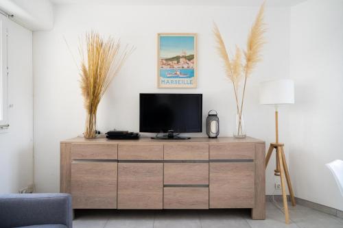 Fotografia z galérie ubytovania Bel appartement épuré et minimaliste pour 4 pers à Marseille v destinácii Marseille