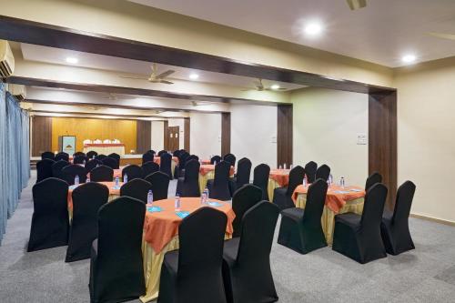 Kawasan bisnes dan/atau bilik persidangan di Hotel Atria, Kolhapur