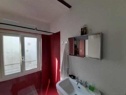 Kuchyň nebo kuchyňský kout v ubytování Camera di charme con ingresso indipendente