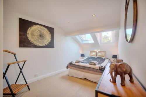 STANDING - NEUF - Croisette- Palais des festivals - 6 pers -3 chbres