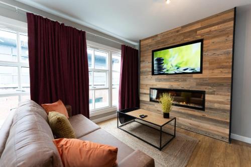 High Street Town House Image