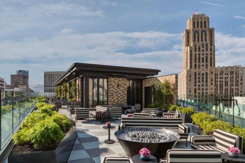 San Francisco Proper Hotel, a Member of Design Hotels Image