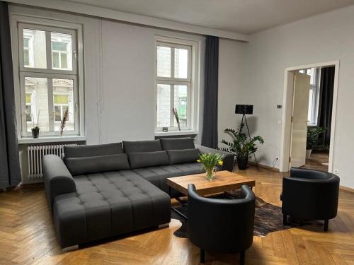 Beautiful city centre apartment