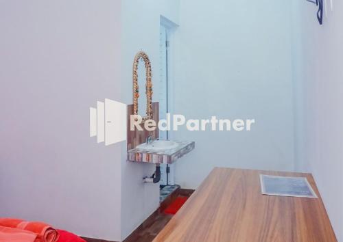 Ảnh trong thư viện ảnh của MS Hotel Pangandaran Mitra RedDoorz ở Pangandaran