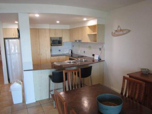 Dapur atau dapur kecil di The Cove Yamba