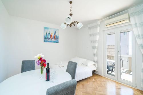 Apartment Debos