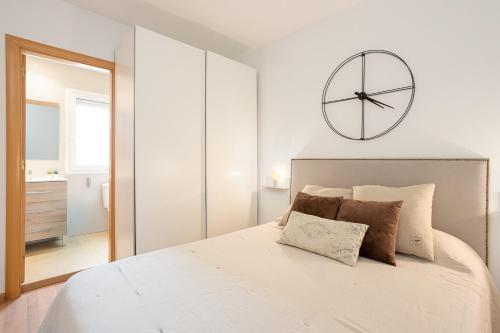 Cama o camas de una habitación en Verde Apartment by Olala Homes