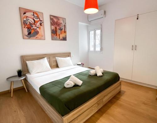 Comfy 2 BDR Apt in Petralona - Next to metro