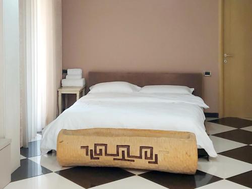 Posteľ alebo postele v izbe v ubytovaní Lovely Apartment in heart of Tirana