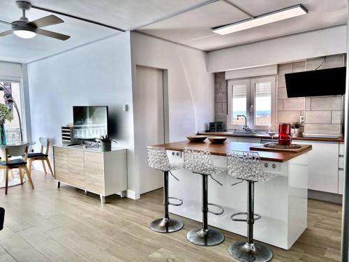Beautiful apartment by the sea, La Pobla de Farnals – Precios ...