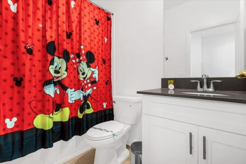 Stylish Resort Villa w/ Pool Near Disney Gated 5BR photo 26