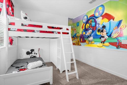 Stylish Resort Villa w/ Pool Near Disney Gated 5BR photo 31