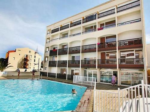 Studio avec Piscine, Salle de Sport et Proche Plage - Cap d'Agde - FR-1-249-217