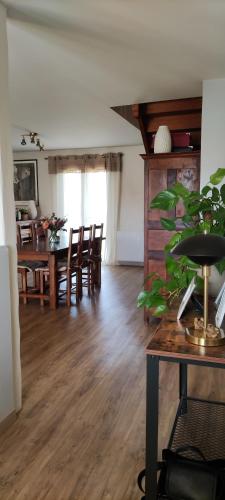 Photo de la galerie de l'établissement Chambre d'hôte, à Aigné