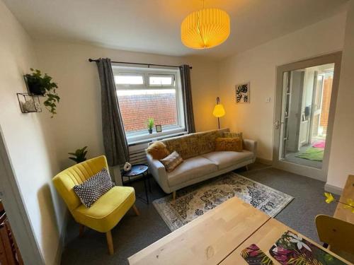 2 bed Central Cardiff Apartment - sleeps five! photo 7