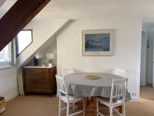 appartement Dinard hyper centre plage de l'Ecluse – Photos 3