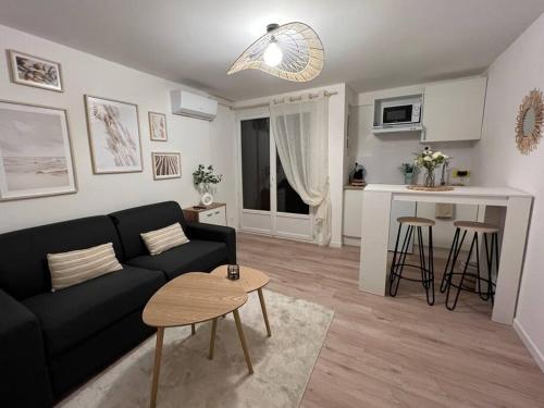 *La Pampa, Studio, Parking, Clim, Hôpitaux/Fac*