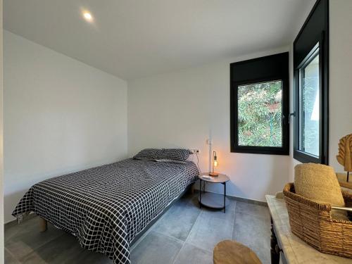 Ένα ή περισσότερα κρεβάτια σε δωμάτιο στο The Private Accommodation Villa