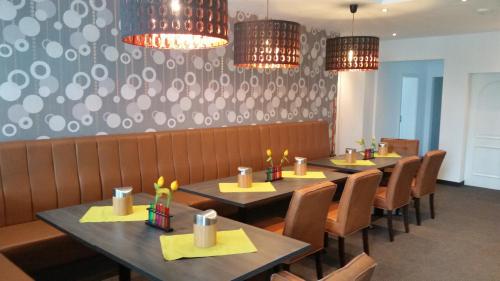 Restaurace v ubytování APPART-HOTEL, Einsteinstraße