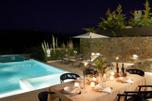 Πισίνα στο ή κοντά στο Arbora Olea Luxury Resort