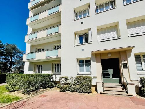 Φωτογραφία από το άλμπουμ του Magnifique studio indépendant au rez-de-chaussée σε Tassin-la-Demi-Lune