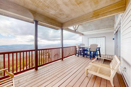 Above It All Reserve 37A – Photos 2