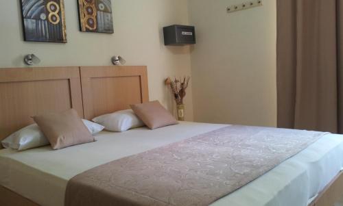 Gallery image of Nicolas Studios & Apartments in Agia Marina Nea Kydonias