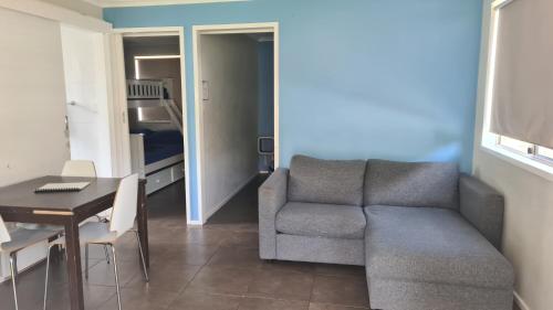 Χώρος καθιστικού στο Banana Coast Caravan Park