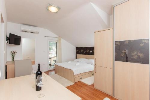Krevet ili kreveti u jedinici u objektu Apartments Barac - Podstrana