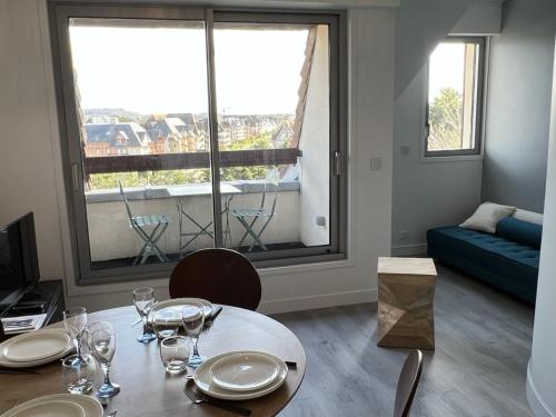 Cabourg: Duplex Rénové 2P, Plage Directe, Fibre - FR-1-487-351