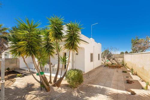 Villino Dalila by BarbarHouse