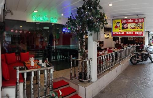 Restaurace v ubytování Swiss Food Restaurant and room for rent